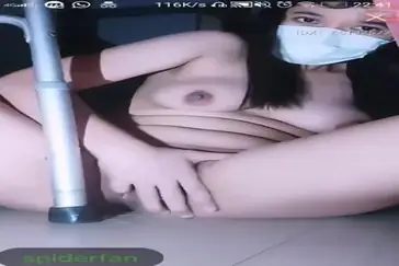 Gadis Cantik Indo Debut Langsung Main Liar