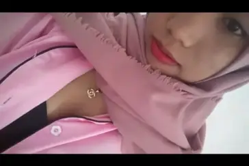 Mau Tidur Malah Sange Kepengen Minta Jatah