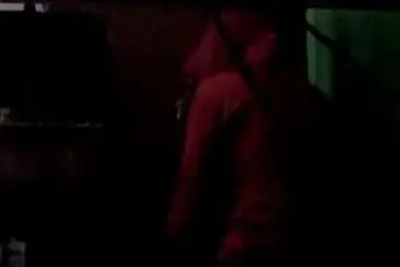 Ngintip Jilbab Merah Di Warnet